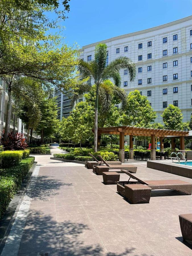 Studio Condo Building 81 Newport Boulevard Manila Dış mekan fotoğraf