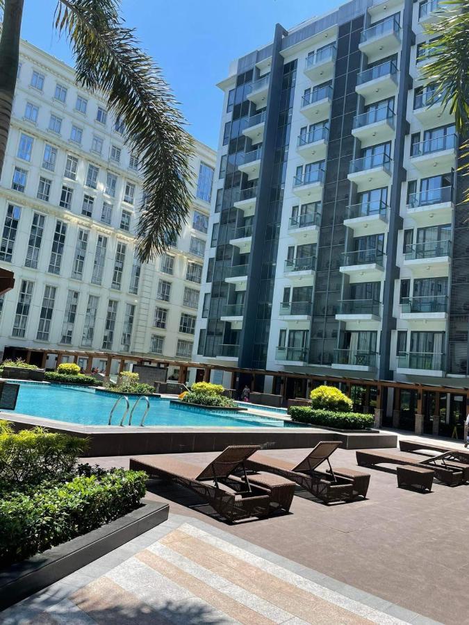 Studio Condo Building 81 Newport Boulevard Manila Dış mekan fotoğraf